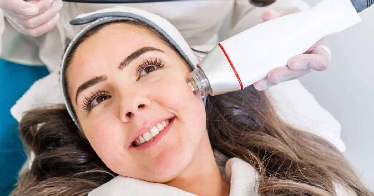 Women receiving laser skin resurfacing may field heights